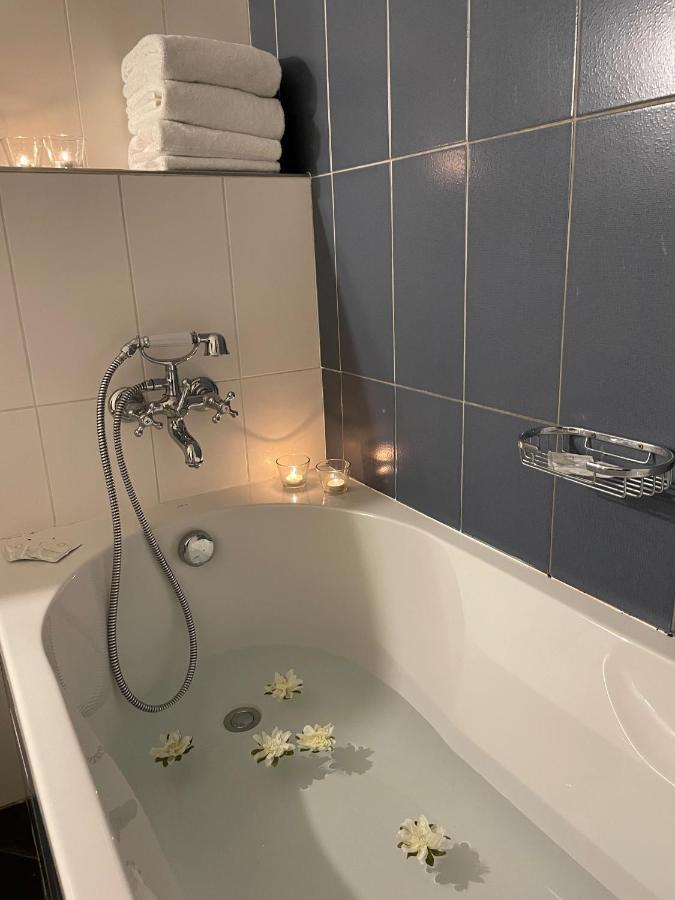 פראג U Cervene Zidle - Red Chair Hotel מראה חיצוני תמונה